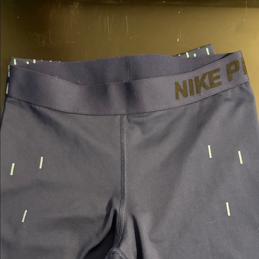Nike Kids Leggings in Navy and Light Blue EUC - Picture 3 of 5